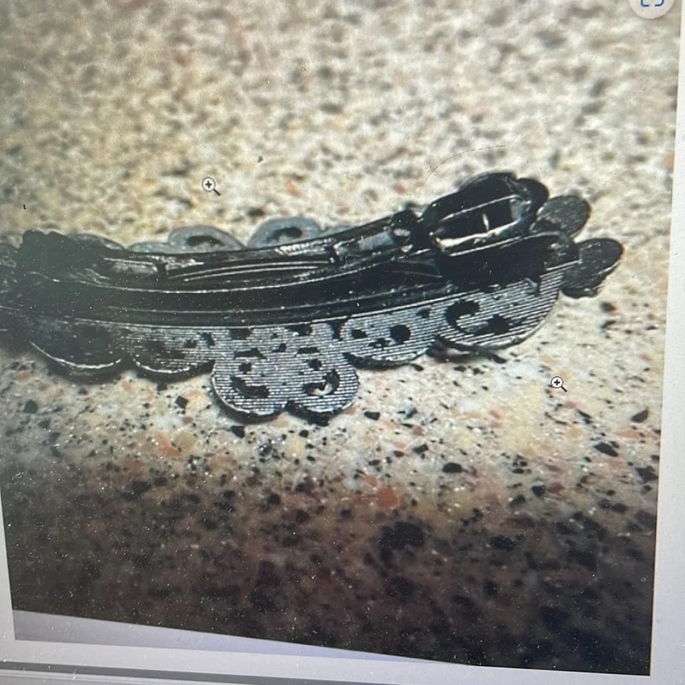 Black metal Ornate Barrette